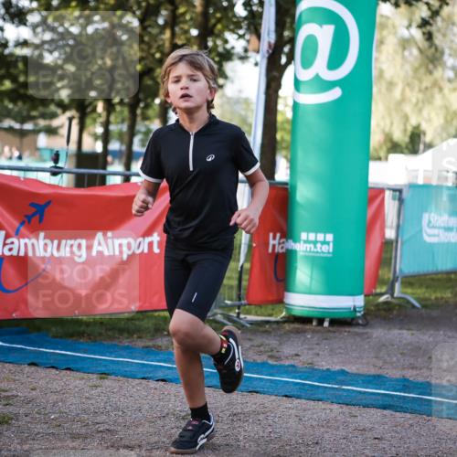 06.09.2026 - 20. Norderstedt Triathlon H.Heesch http://msf.ph/oto/10197686 06.09.2026 09:11:46 Ziel 10, 11 meine-sportfotos.de
