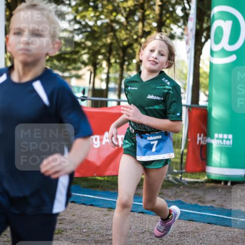 06.09.2026 - 20. Norderstedt Triathlon H.Heesch http://msf.ph/oto/10197714 06.09.2026 09:11:55 Ziel 5, 7, 24, 40 meine-sportfotos.de