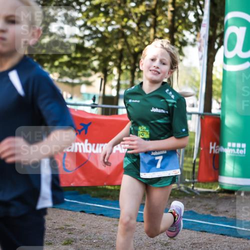 06.09.2026 - 20. Norderstedt Triathlon H.Heesch http://msf.ph/oto/10197717 06.09.2026 09:11:55 Ziel 5, 7, 24, 40 meine-sportfotos.de