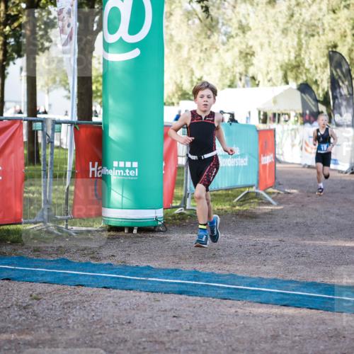 06.09.2026 - 20. Norderstedt Triathlon H.Heesch http://msf.ph/oto/10197763 06.09.2026 09:12:06 Ziel 19, 24, 37, 40 meine-sportfotos.de