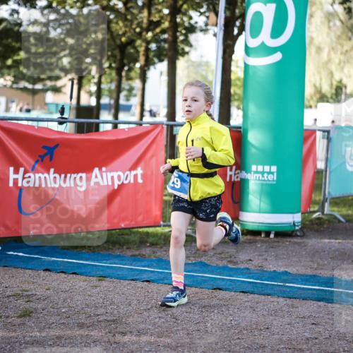 06.09.2026 - 20. Norderstedt Triathlon H.Heesch http://msf.ph/oto/10197873 06.09.2026 09:12:36 Ziel 12, 21, 29 meine-sportfotos.de