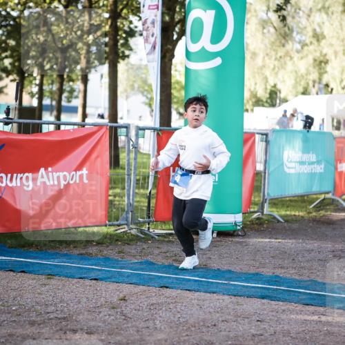 06.09.2026 - 20. Norderstedt Triathlon H.Heesch http://msf.ph/oto/10198067 06.09.2026 09:13:18 Ziel 4, 26 meine-sportfotos.de