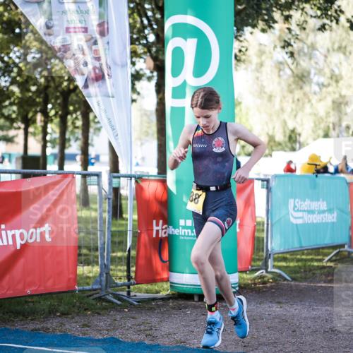 06.09.2026 - 20. Norderstedt Triathlon H.Heesch http://msf.ph/oto/10198404 06.09.2026 09:44:33 Ziel 626, 688 meine-sportfotos.de