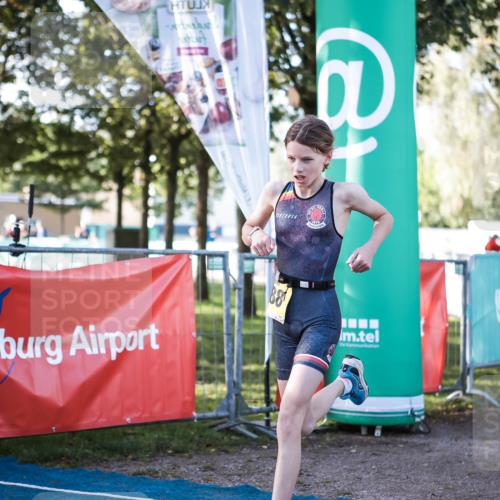 06.09.2026 - 20. Norderstedt Triathlon H.Heesch http://msf.ph/oto/10198409 06.09.2026 09:44:33 Ziel 626, 688 meine-sportfotos.de