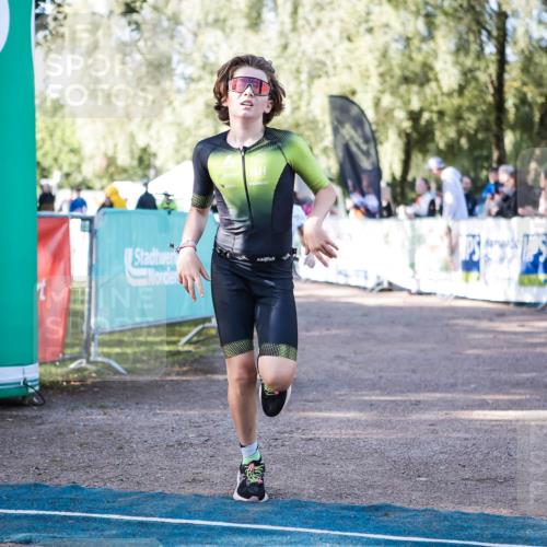 06.09.2026 - 20. Norderstedt Triathlon H.Heesch http://msf.ph/oto/10198445 06.09.2026 09:44:56 Ziel 602, 622 meine-sportfotos.de