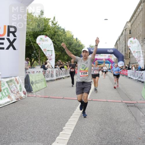 06.09.2026 - CURREX Alsterlauf Yannick Fuchs http://msf.ph/oto/10198453 06.09.2026 10:07:07 Ziel 2148, 2355, 3103, 3376, 3607, 3656, 4078, 5069, 5091, 5527, 5792, 5937, 5951, 6214, 8303, 8306 meine-sportfotos.de
