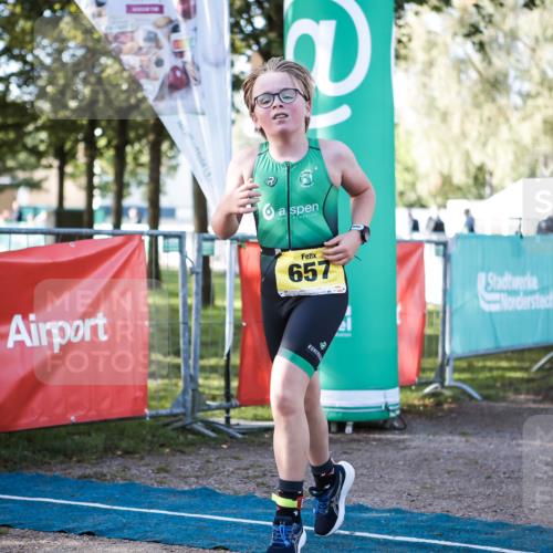 06.09.2026 - 20. Norderstedt Triathlon H.Heesch http://msf.ph/oto/10198686 06.09.2026 09:46:18 Ziel 657 meine-sportfotos.de