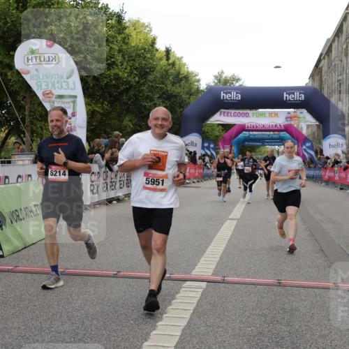 06.09.2026 - CURREX Alsterlauf Yannick Fuchs http://msf.ph/oto/10198732 06.09.2026 10:07:11 Ziel 2187, 2355, 2893, 3103, 3607, 4078, 4140, 5069, 5549, 5792, 5937, 5951, 6214, 8303, 8306 meine-sportfotos.de