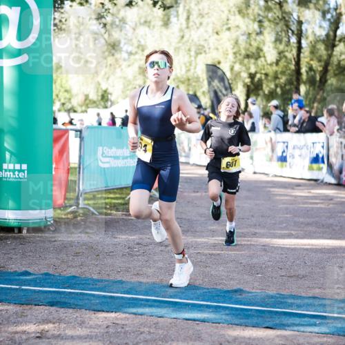 06.09.2026 - 20. Norderstedt Triathlon H.Heesch http://msf.ph/oto/10198893 06.09.2026 09:46:49 Ziel 607, 661, 676, 685, 693, 694 meine-sportfotos.de