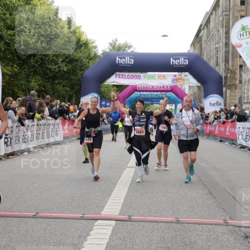 06.09.2026 - CURREX Alsterlauf Yannick Fuchs http://msf.ph/oto/10198957 06.09.2026 10:07:14 Ziel 2187, 2893, 2903, 3607, 4078, 4140, 5069, 5549, 5813, 5951, 6214, 8303, 8306 meine-sportfotos.de