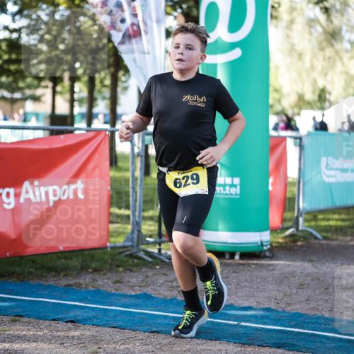 06.09.2026 - 20. Norderstedt Triathlon H.Heesch http://msf.ph/oto/10199132 06.09.2026 09:47:35 Ziel 629, 698 meine-sportfotos.de