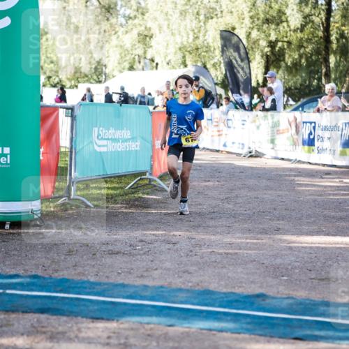 06.09.2026 - 20. Norderstedt Triathlon H.Heesch http://msf.ph/oto/10199136 06.09.2026 09:47:41 Ziel 629, 671, 675 meine-sportfotos.de
