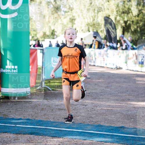 06.09.2026 - 20. Norderstedt Triathlon H.Heesch http://msf.ph/oto/10199188 06.09.2026 09:47:45 Ziel 671, 675 meine-sportfotos.de