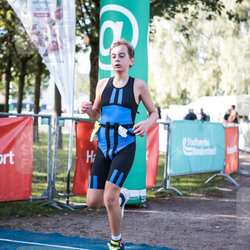 06.09.2026 - 20. Norderstedt Triathlon H.Heesch http://msf.ph/oto/10199286 06.09.2026 09:48:07 Ziel 633, 656, 673 meine-sportfotos.de