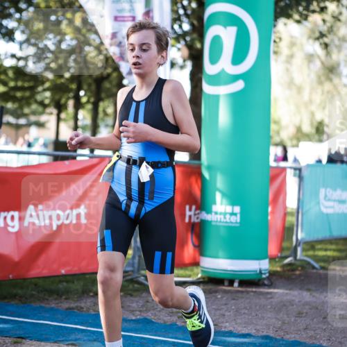 06.09.2026 - 20. Norderstedt Triathlon H.Heesch http://msf.ph/oto/10199296 06.09.2026 09:48:08 Ziel 633, 656, 673 meine-sportfotos.de