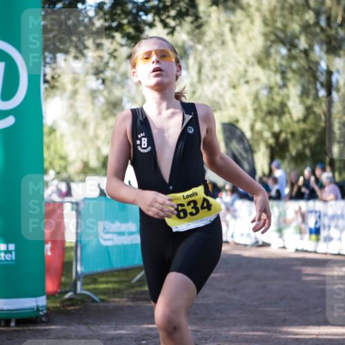 06.09.2026 - 20. Norderstedt Triathlon H.Heesch http://msf.ph/oto/10199387 06.09.2026 09:48:32 Ziel 634, 668, 696, 697 meine-sportfotos.de