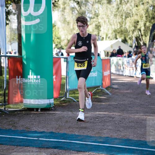 06.09.2026 - 20. Norderstedt Triathlon H.Heesch http://msf.ph/oto/10199411 06.09.2026 09:48:40 Ziel 628, 668, 669 meine-sportfotos.de