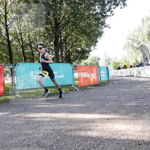 06.09.2026 - 20. Norderstedt Triathlon H.Heesch http://msf.ph/oto/10199489 06.09.2026 09:44:28 Ziel 626, 653, 688 meine-sportfotos.de