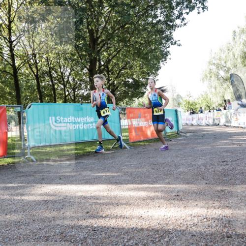 06.09.2026 - 20. Norderstedt Triathlon H.Heesch http://msf.ph/oto/10199501 06.09.2026 09:46:34 Ziel 631, 638, 677 meine-sportfotos.de