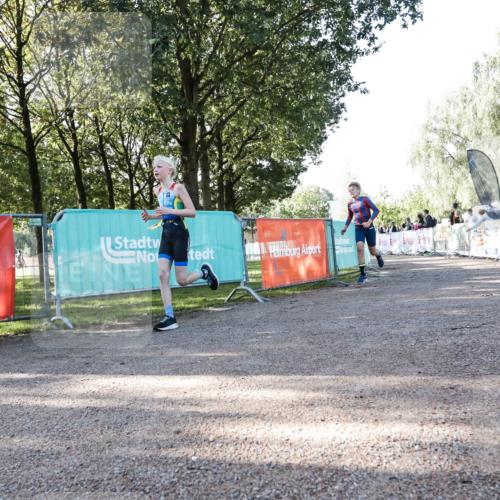 06.09.2026 - 20. Norderstedt Triathlon H.Heesch http://msf.ph/oto/10199506 06.09.2026 09:46:42 Ziel 631, 637, 649, 661, 677, 678, 685, 693 meine-sportfotos.de