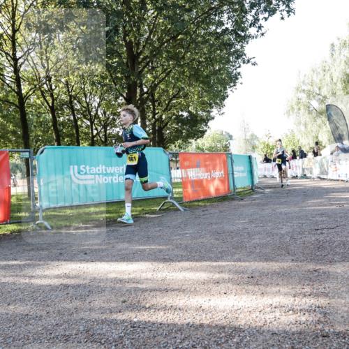 06.09.2026 - 20. Norderstedt Triathlon H.Heesch http://msf.ph/oto/10199508 06.09.2026 09:46:45 Ziel 607, 637, 649, 661, 678, 685, 693, 694 meine-sportfotos.de