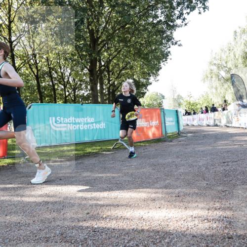 06.09.2026 - 20. Norderstedt Triathlon H.Heesch http://msf.ph/oto/10199510 06.09.2026 09:46:48 Ziel 607, 661, 676, 678, 685, 693, 694 meine-sportfotos.de