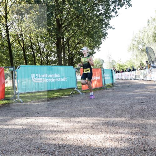 06.09.2026 - 20. Norderstedt Triathlon H.Heesch http://msf.ph/oto/10199520 06.09.2026 09:48:01 Ziel 656, 673 meine-sportfotos.de