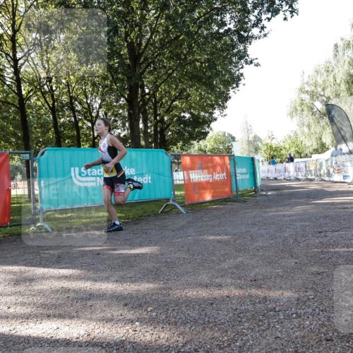 06.09.2026 - 20. Norderstedt Triathlon H.Heesch http://msf.ph/oto/10199559 06.09.2026 09:54:14 Ziel 660 meine-sportfotos.de