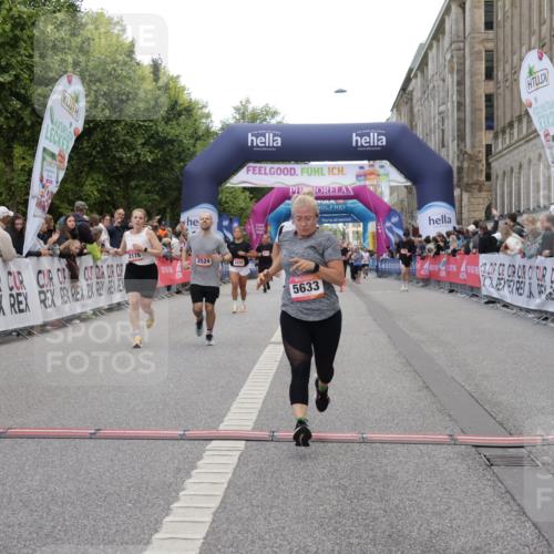 06.09.2026 - CURREX Alsterlauf Yannick Fuchs http://msf.ph/oto/10199687 06.09.2026 10:07:36 Ziel 2176, 2524, 3012, 3419, 3566, 3927, 4208, 4561, 5261, 5396, 5633, 5634, 6147, 6265 meine-sportfotos.de
