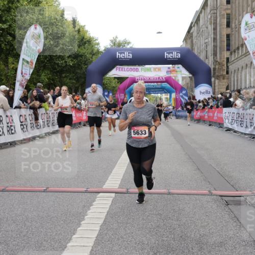 06.09.2026 - CURREX Alsterlauf Yannick Fuchs http://msf.ph/oto/10199688 06.09.2026 10:07:37 Ziel 2176, 2430, 2524, 3012, 3419, 3927, 4208, 4561, 5261, 5396, 5633, 5634, 6147, 6265 meine-sportfotos.de