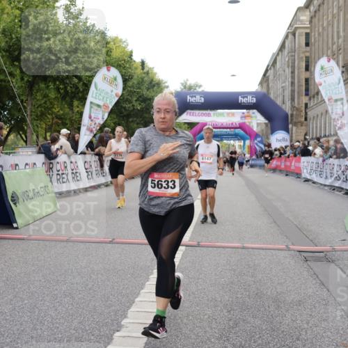 06.09.2026 - CURREX Alsterlauf Yannick Fuchs http://msf.ph/oto/10199693 06.09.2026 10:07:37 Ziel 2176, 2430, 2524, 3012, 3419, 3927, 4208, 4561, 5261, 5396, 5633, 5634, 6147, 6265 meine-sportfotos.de