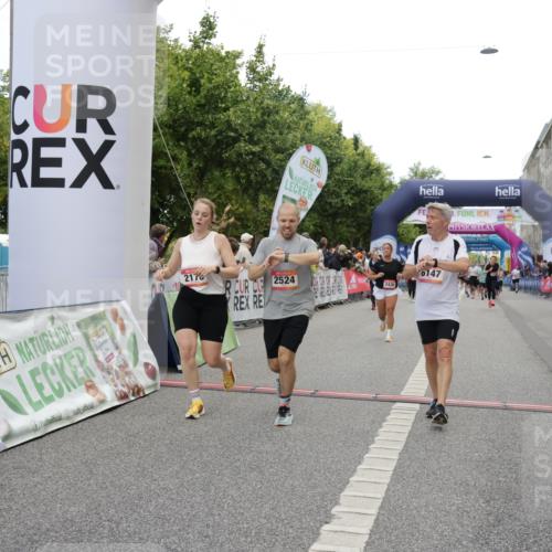 06.09.2026 - CURREX Alsterlauf Yannick Fuchs http://msf.ph/oto/10199701 06.09.2026 10:07:40 Ziel 2176, 2430, 2524, 3012, 3419, 3705, 3706, 4208, 4473, 4561, 5261, 5338, 5633, 5634, 6147 meine-sportfotos.de