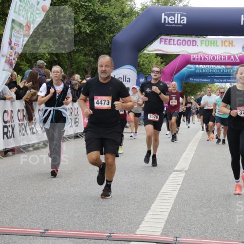 06.09.2026 - CURREX Alsterlauf Yannick Fuchs http://msf.ph/oto/10199715 06.09.2026 10:07:43 Ziel 1316, 2176, 2430, 2524, 3576, 3705, 3706, 4473, 5338, 5633, 6147 meine-sportfotos.de