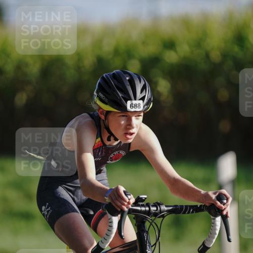06.09.2026 - 20. Norderstedt Triathlon Michael Burmester http://msf.ph/oto/10199858 06.09.2026 09:36:42 Radfahren 626, 688 meine-sportfotos.de