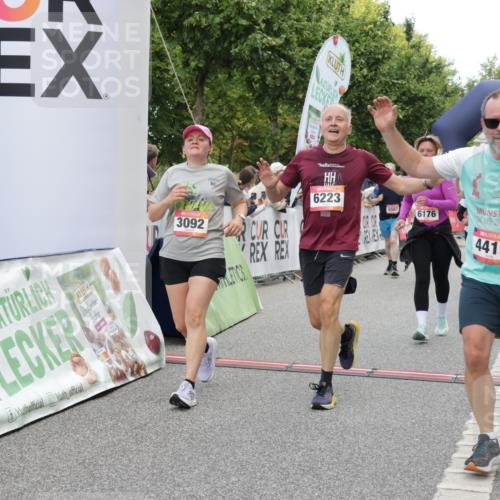 06.09.2026 - CURREX Alsterlauf Yannick Fuchs http://msf.ph/oto/10199899 06.09.2026 10:07:50 Ziel 1316, 2123, 2387, 2654, 2933, 3092, 3576, 3705, 3706, 3722, 3723, 4419, 4473, 5338, 5587, 5588, 5791, 5860, 6044, 6176, 6223, 6382 meine-sportfotos.de