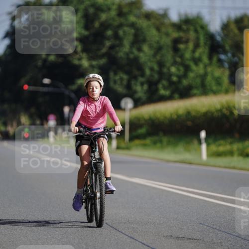 06.09.2026 - 20. Norderstedt Triathlon Michael Burmester http://msf.ph/oto/10200024 06.09.2026 09:41:14 Radfahren 620, 666 meine-sportfotos.de