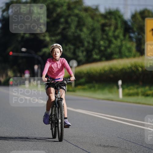 06.09.2026 - 20. Norderstedt Triathlon Michael Burmester http://msf.ph/oto/10200025 06.09.2026 09:41:14 Radfahren 620, 666 meine-sportfotos.de