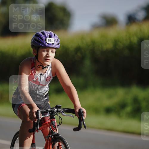 06.09.2026 - 20. Norderstedt Triathlon Michael Burmester http://msf.ph/oto/10200046 06.09.2026 09:42:15 Radfahren 660 meine-sportfotos.de
