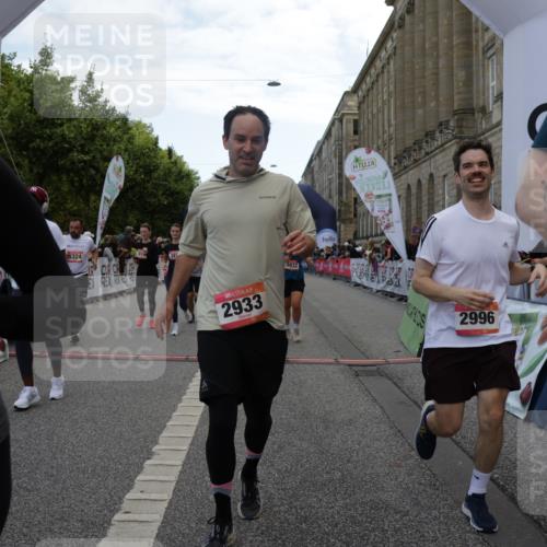 06.09.2026 - CURREX Alsterlauf Yannick Fuchs http://msf.ph/oto/10200073 06.09.2026 10:07:55 Ziel 1316, 2123, 2387, 2654, 2933, 3092, 3296, 3722, 3723, 3757, 3758, 3915, 3916, 3932, 4419, 5324, 5587, 5588, 5791, 5860, 6044, 6176, 6223, 6382 meine-sportfotos.de