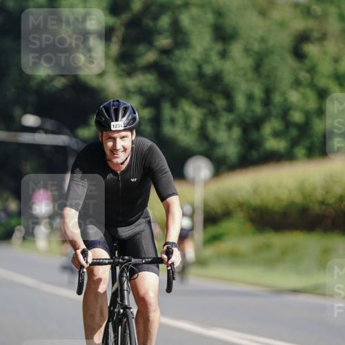 06.09.2026 - 20. Norderstedt Triathlon Michael Burmester http://msf.ph/oto/10200078 06.09.2026 10:26:50 Radfahren 1234 meine-sportfotos.de