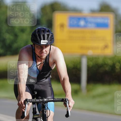 06.09.2026 - 20. Norderstedt Triathlon Michael Burmester http://msf.ph/oto/10200091 06.09.2026 10:27:29 Radfahren 1488 meine-sportfotos.de