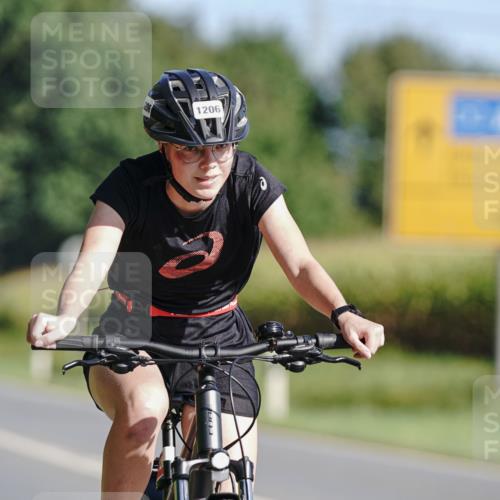 06.09.2026 - 20. Norderstedt Triathlon Michael Burmester http://msf.ph/oto/10200158 06.09.2026 10:31:01 Radfahren 1206 meine-sportfotos.de