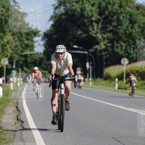 06.09.2026 - 20. Norderstedt Triathlon Michael Burmester http://msf.ph/oto/10200160 06.09.2026 10:31:20 Radfahren 1494, 1503 meine-sportfotos.de