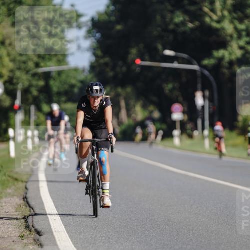 06.09.2026 - 20. Norderstedt Triathlon Michael Burmester http://msf.ph/oto/10200185 06.09.2026 10:32:04 Radfahren 1215, 1226, 1232 meine-sportfotos.de