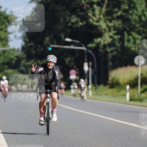 06.09.2026 - 20. Norderstedt Triathlon Michael Burmester http://msf.ph/oto/10200205 06.09.2026 10:32:15 Radfahren 1201 meine-sportfotos.de