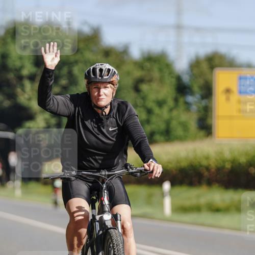 06.09.2026 - 20. Norderstedt Triathlon Michael Burmester http://msf.ph/oto/10200483 06.09.2026 10:35:33 Radfahren 736, 750, 1491 meine-sportfotos.de