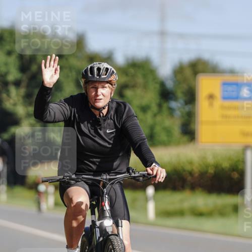 06.09.2026 - 20. Norderstedt Triathlon Michael Burmester http://msf.ph/oto/10200489 06.09.2026 10:35:33 Radfahren 736, 750, 1491 meine-sportfotos.de