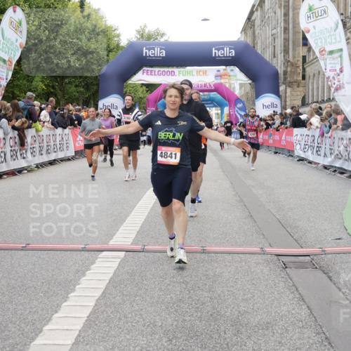 06.09.2026 - CURREX Alsterlauf Yannick Fuchs http://msf.ph/oto/10200600 06.09.2026 10:08:05 Ziel 2390, 2407, 3192, 3193, 3194, 3298, 3666, 4159, 4292, 4727, 4841, 5049, 5256, 5290, 5597, 6168, 6361, 6395 meine-sportfotos.de