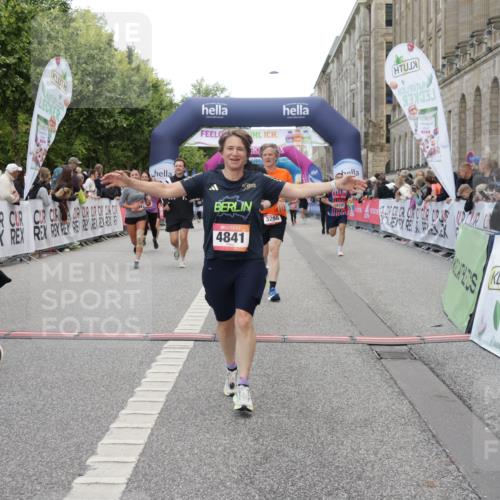 06.09.2026 - CURREX Alsterlauf Yannick Fuchs http://msf.ph/oto/10200691 06.09.2026 10:08:06 Ziel 2390, 2407, 3192, 3193, 3194, 3298, 3666, 4159, 4292, 4727, 4841, 5049, 5256, 5290, 5597, 6168, 6361, 6395 meine-sportfotos.de