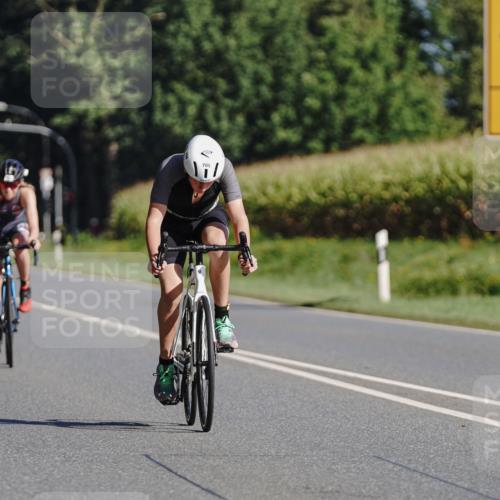 06.09.2026 - 20. Norderstedt Triathlon Michael Burmester http://msf.ph/oto/10200849 06.09.2026 10:37:07 Radfahren 705, 709, 727, 731, 757, 1194, 1513 meine-sportfotos.de